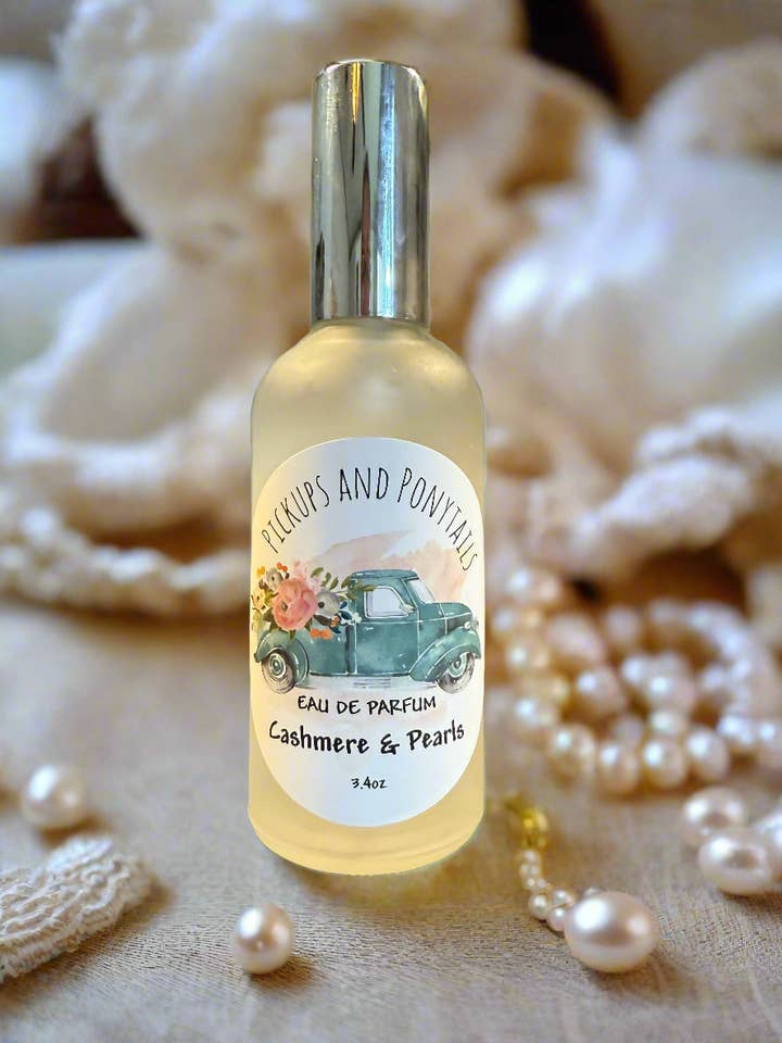 Profumo Cashmere & Perle per la vendita all'ingrosso da parte di Pickups And Ponytails