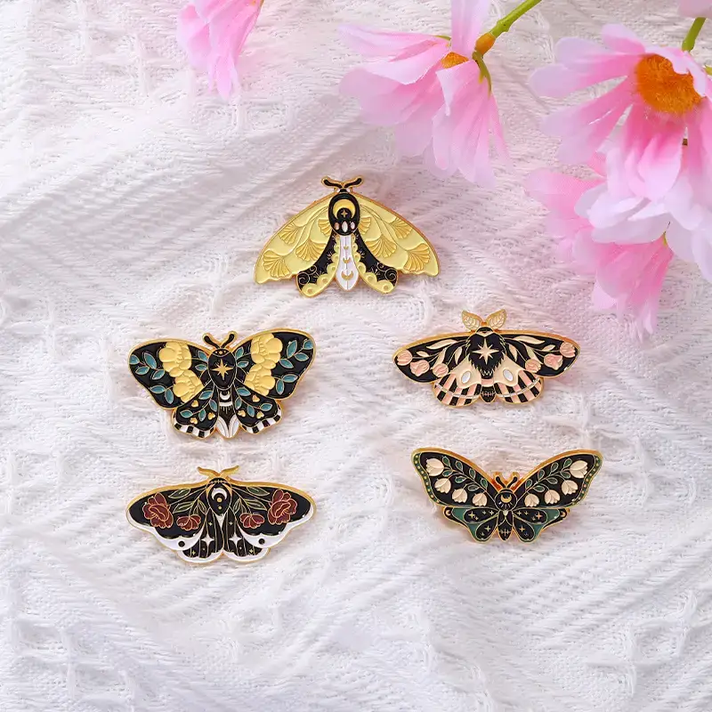 Magnifique Hearts - Wholesale Lapel Pin/Button - Floral Moth Butterfly Enamel Pins - Beautiful brooch pins10