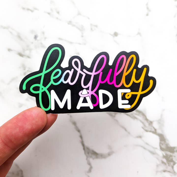 Frygtelig Made Vinyl Sticker for engroshandel hos Real Happy Designs