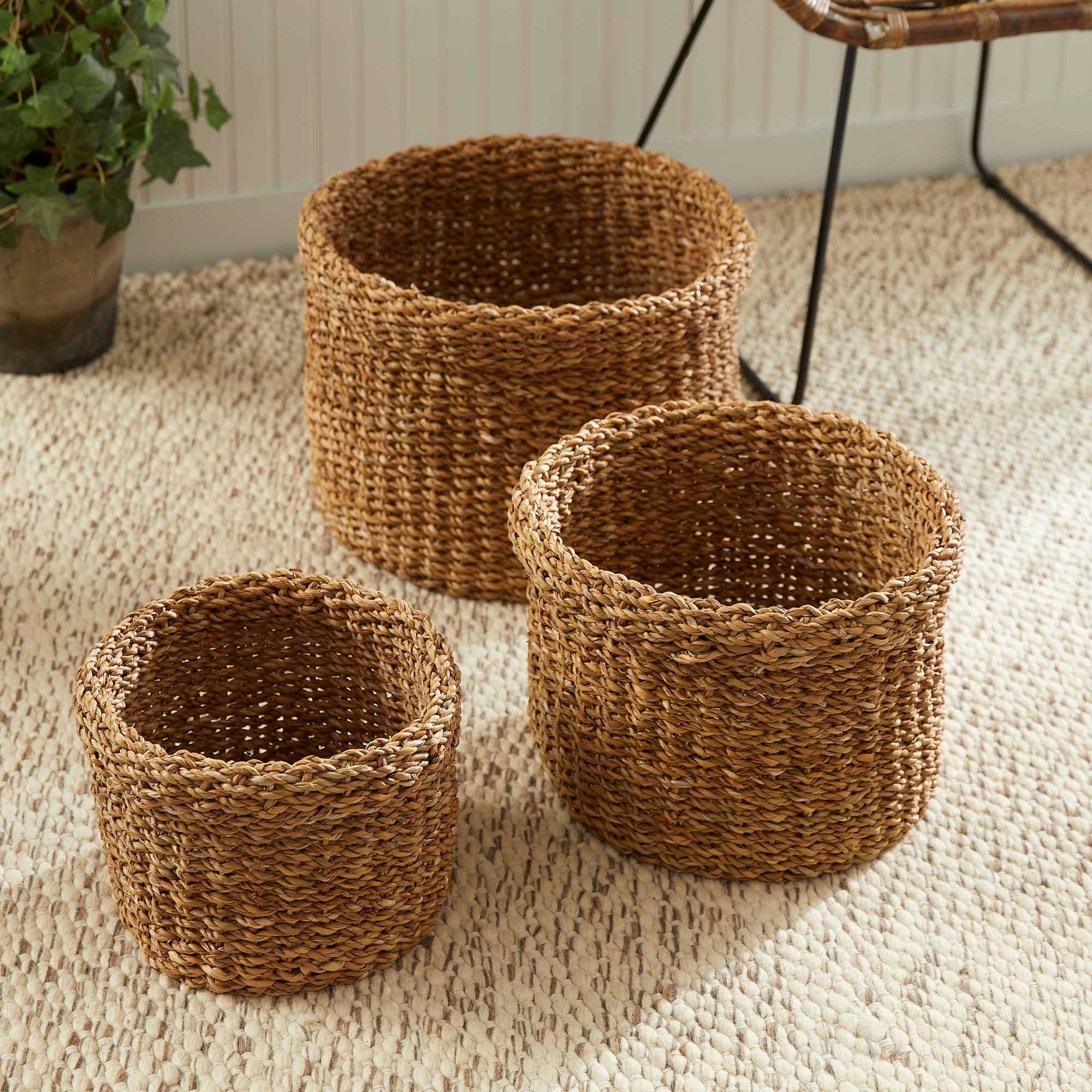 Napa Home & Garden - Wholesale Basket - Seagrass Round Baskets With Cuffs, Set of 32