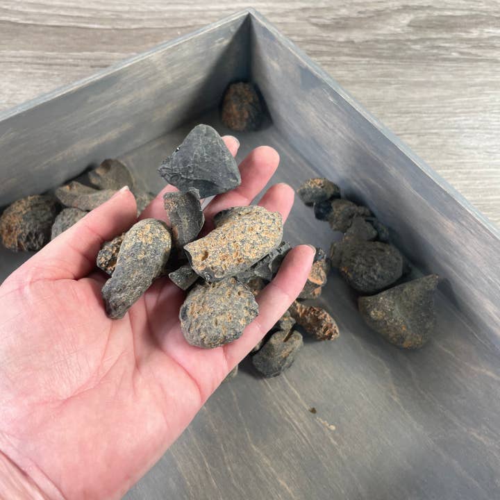 Keystone Crystals - Wholesale Spiritual Stone/Crystal - Rough Tektites by the Pound – Natural Meteoric Glass2