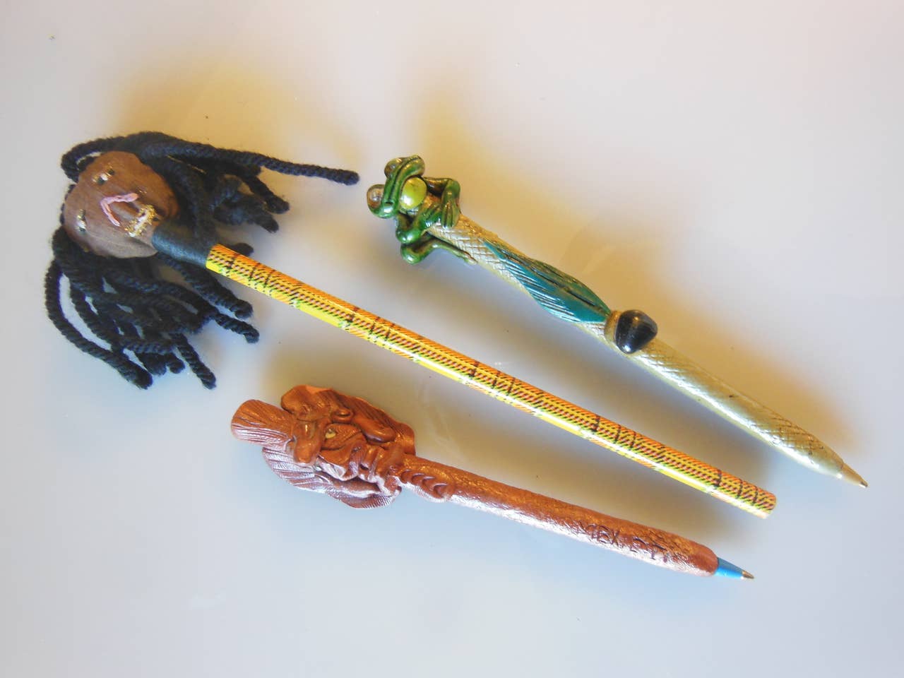 Jane A Gordon: Jewelry  Art  Gifts  Inspiration – wholesale Pennor – Rolig Bugga - Bugga Pen från St Lucia # 1 av 23