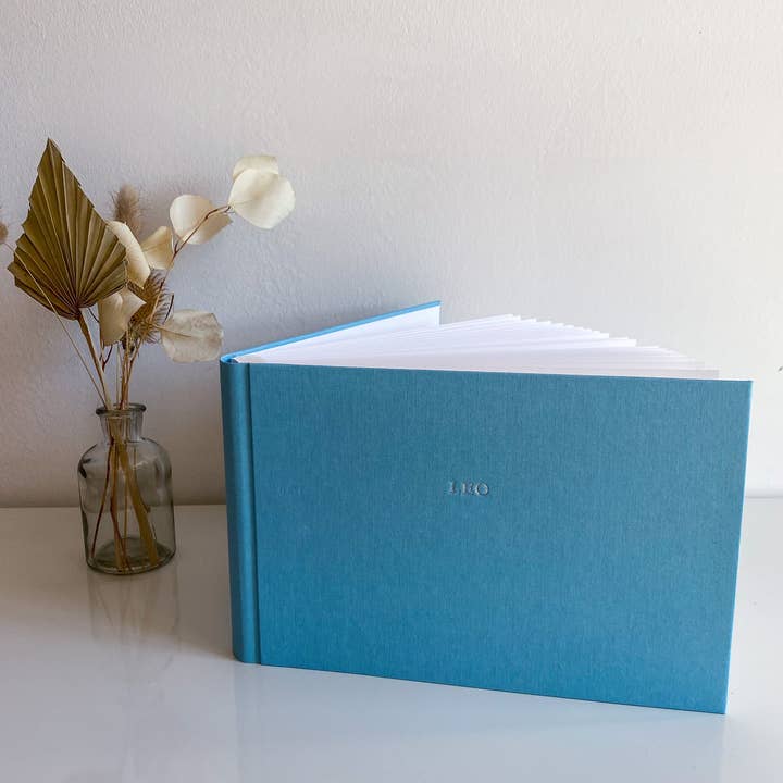 Small photo album “Leo” for wholesale by Cléo Lebrun - Atelier d'art
