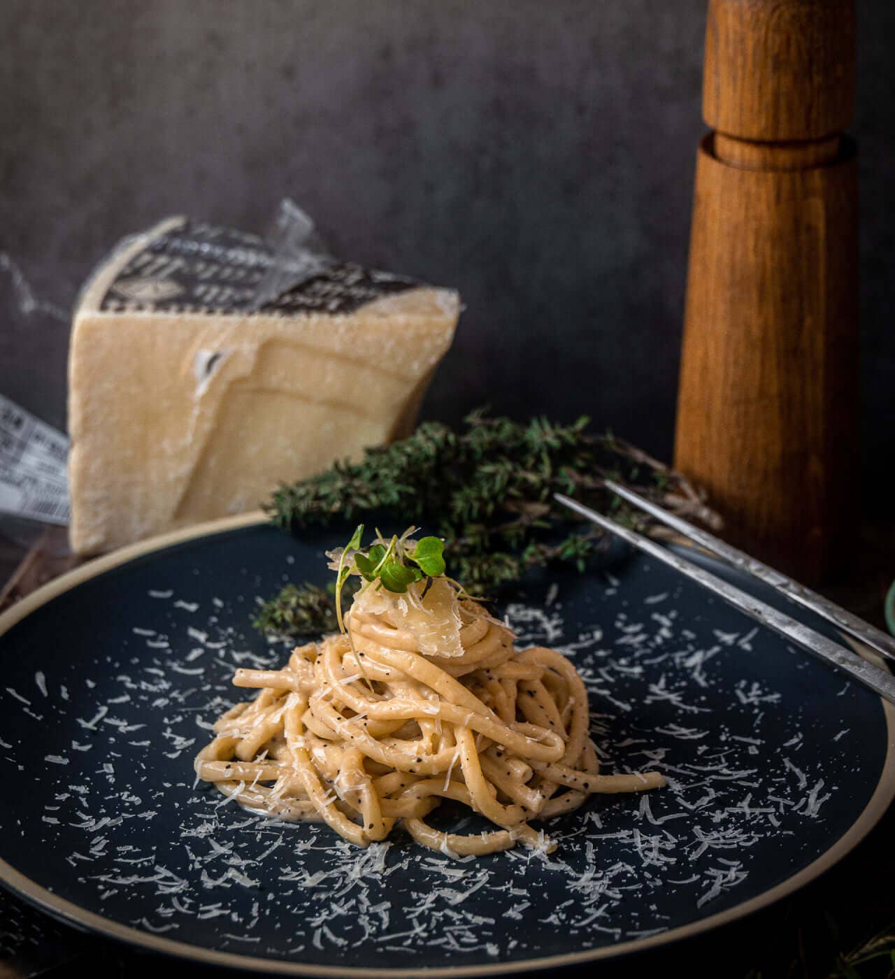 Nicola's Marketplace - Wholesale Pasta - Bucatini2