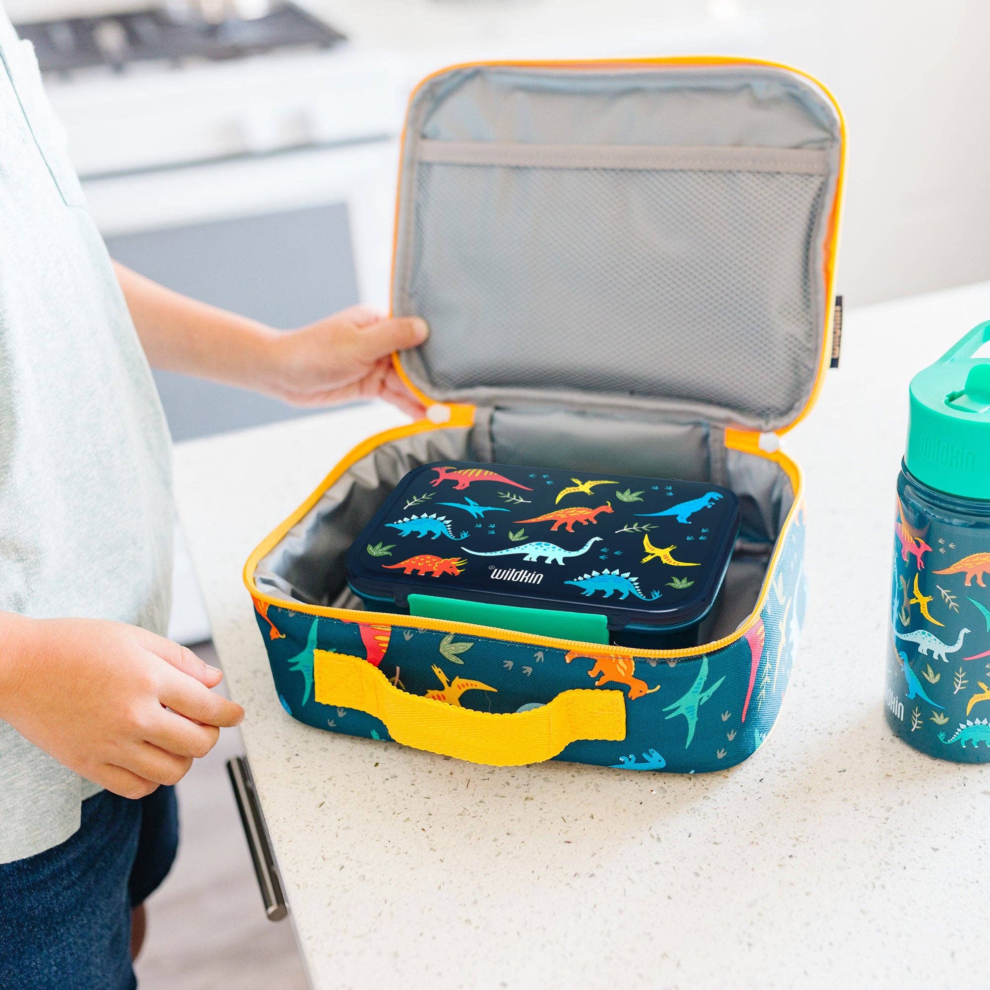 Wildkin - Wholesale Lunch Bag/Box - Kids - Jurassic Dinosaurs Reusable Food Container Bento Box5