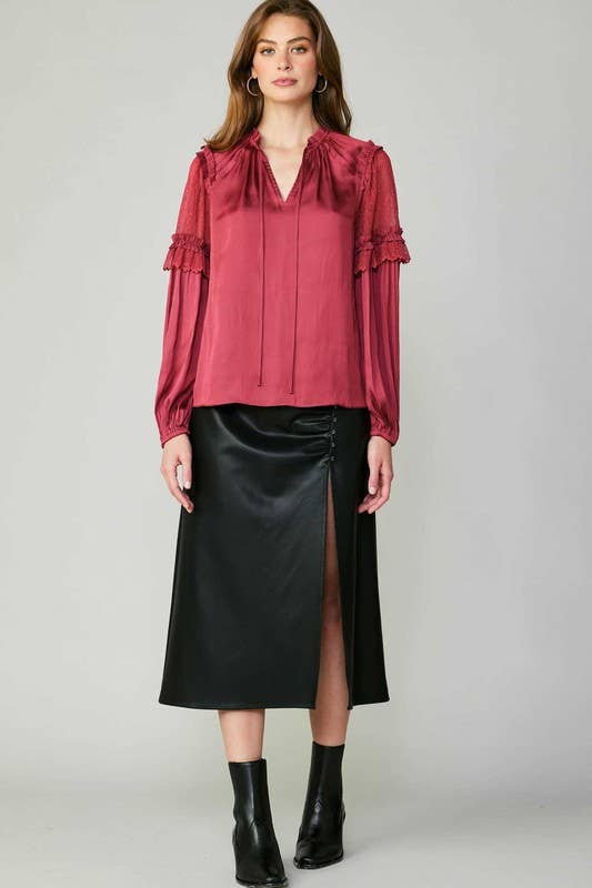 Current Air – Engroshandel Bluse - Dame – Bluse med blondeærmer og flæsedetaljer11