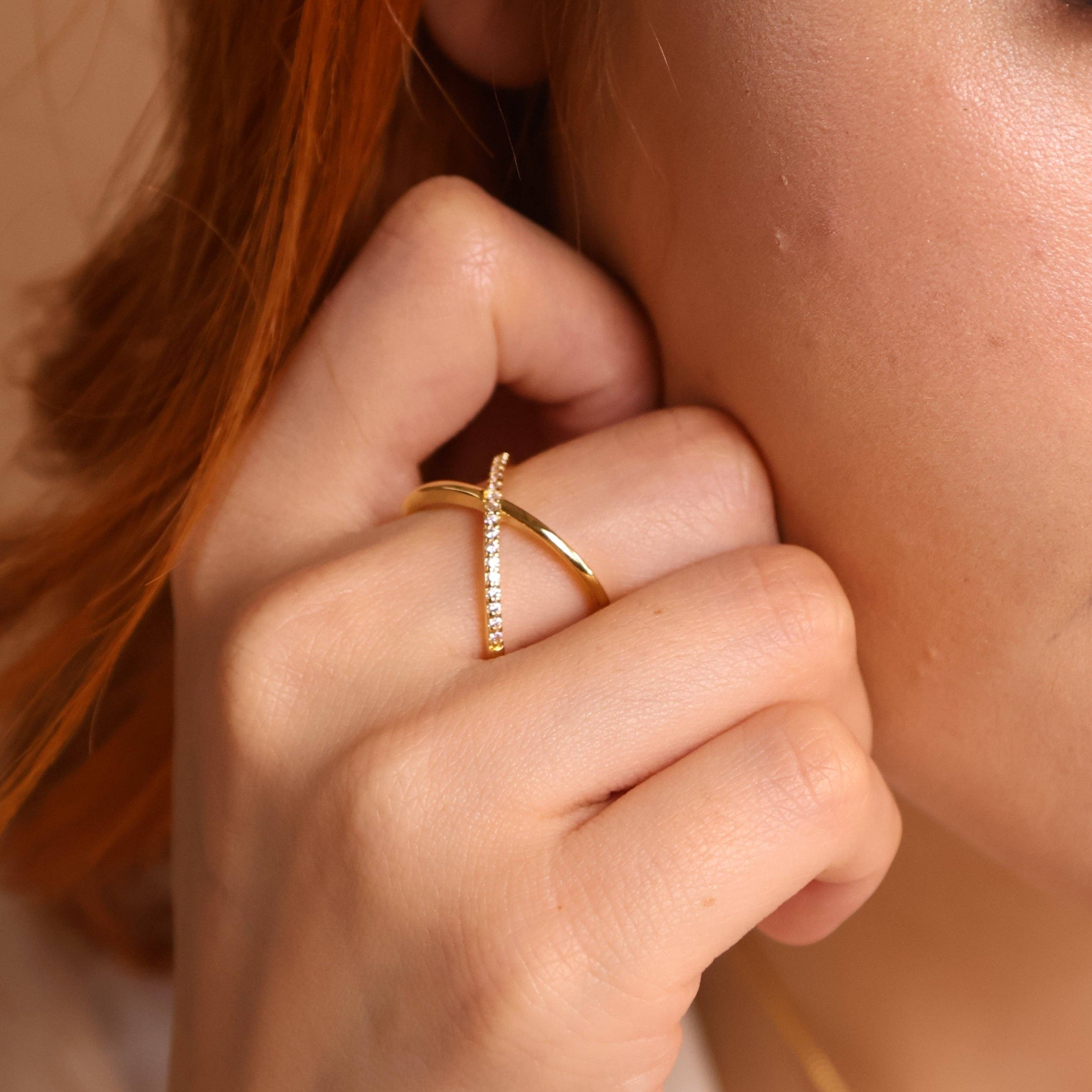 GoldFi – Großhandel Mehrsteinige Ringe – 18k vergoldeter X-Statement-Ring1