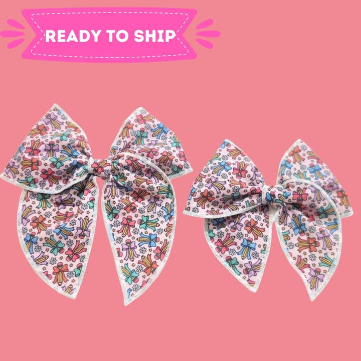 Cutesy Bleistiftschleife für den Großhandel von Sparkling New Baby, LLC.