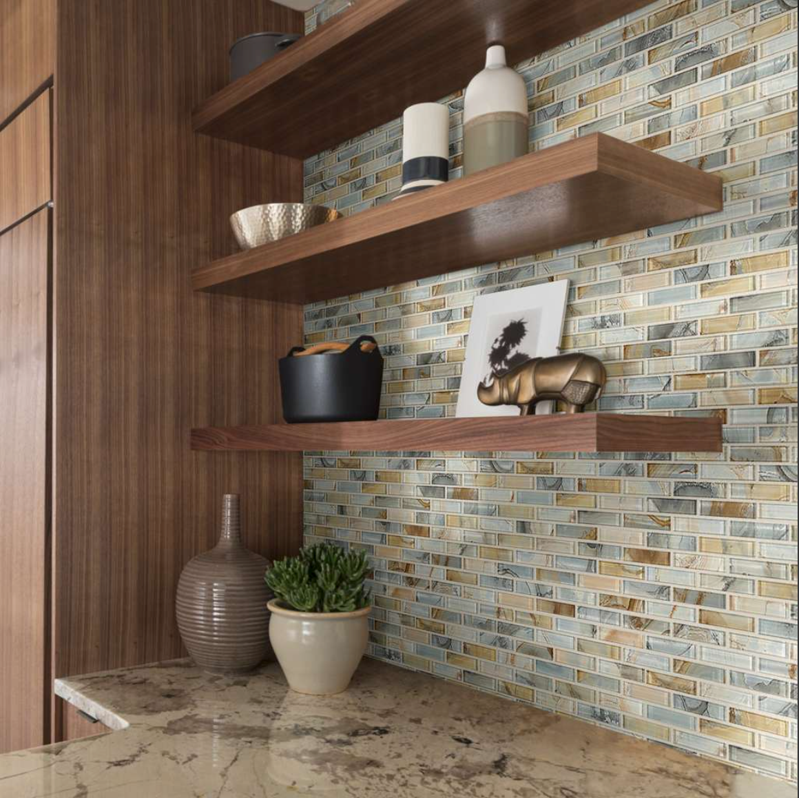 Thomas Avenue Ceramics - Vente Carrelages muraux - Mosaïques linéaires aléatoires en verre nacré de 12 « x 12"5