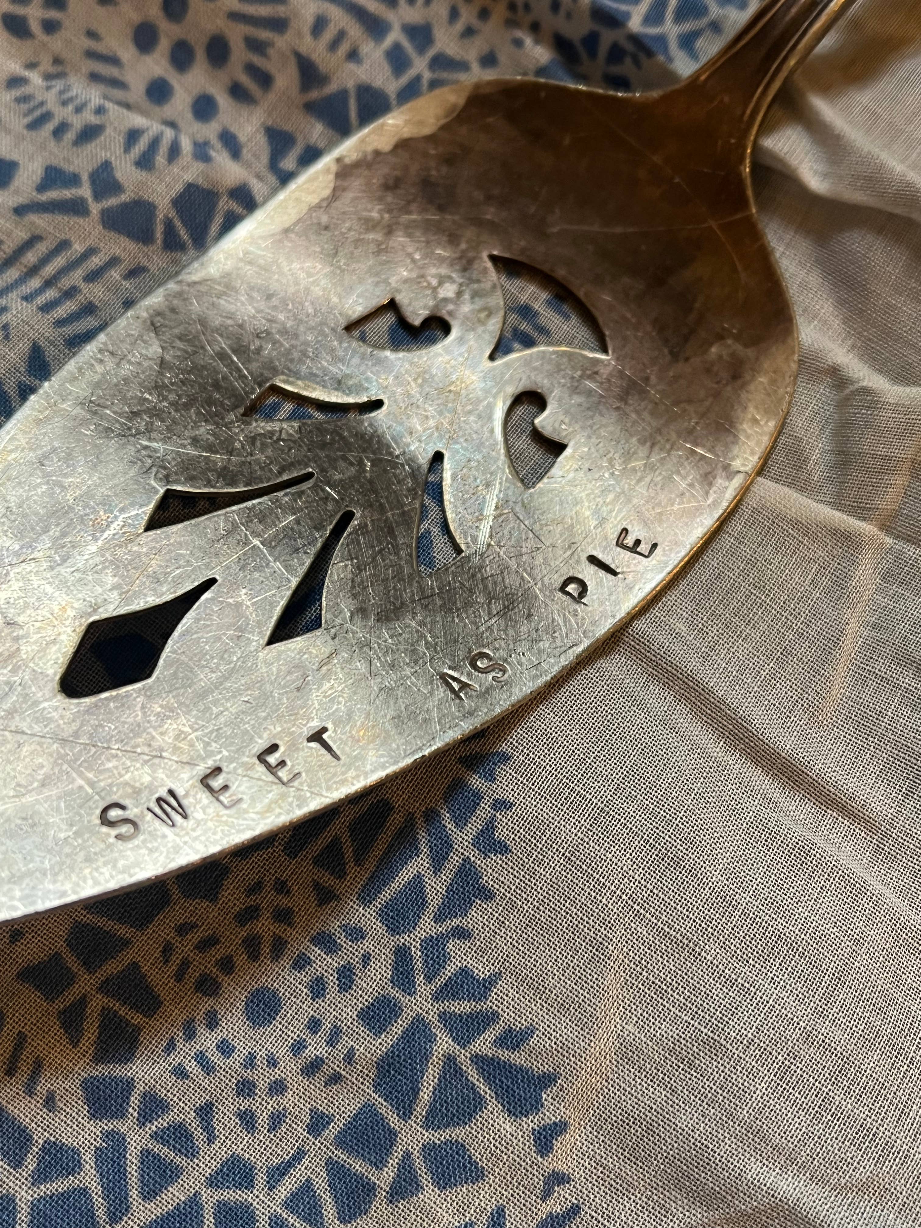 Cards by Design - Wholesale Serving Utensil - Sweet As Pie Pie/ Cake Server4