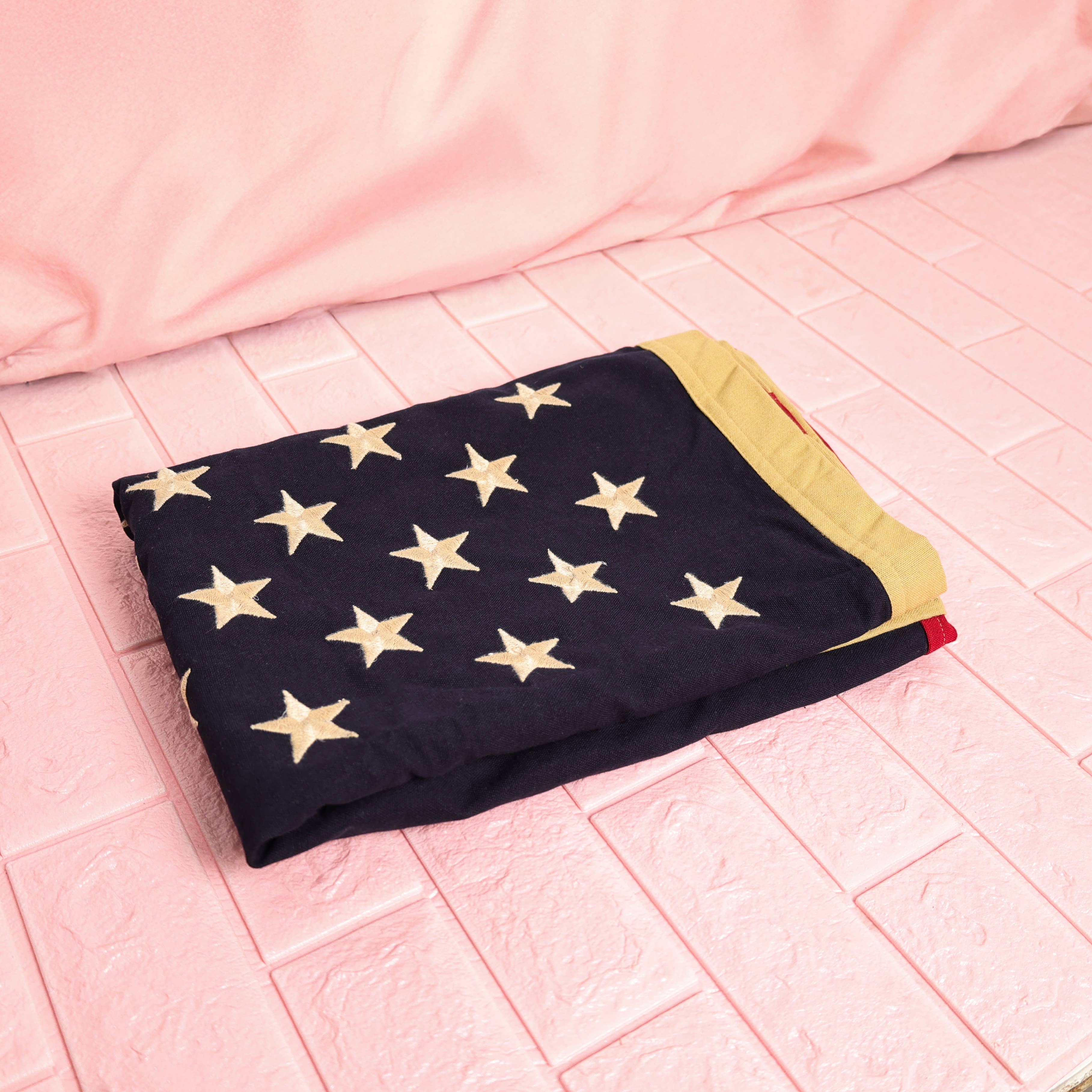 Valor Home Goods - Vente Drapeaux - Drapeau américain vintage lavé de style ferme 60"x36" 100% coton6