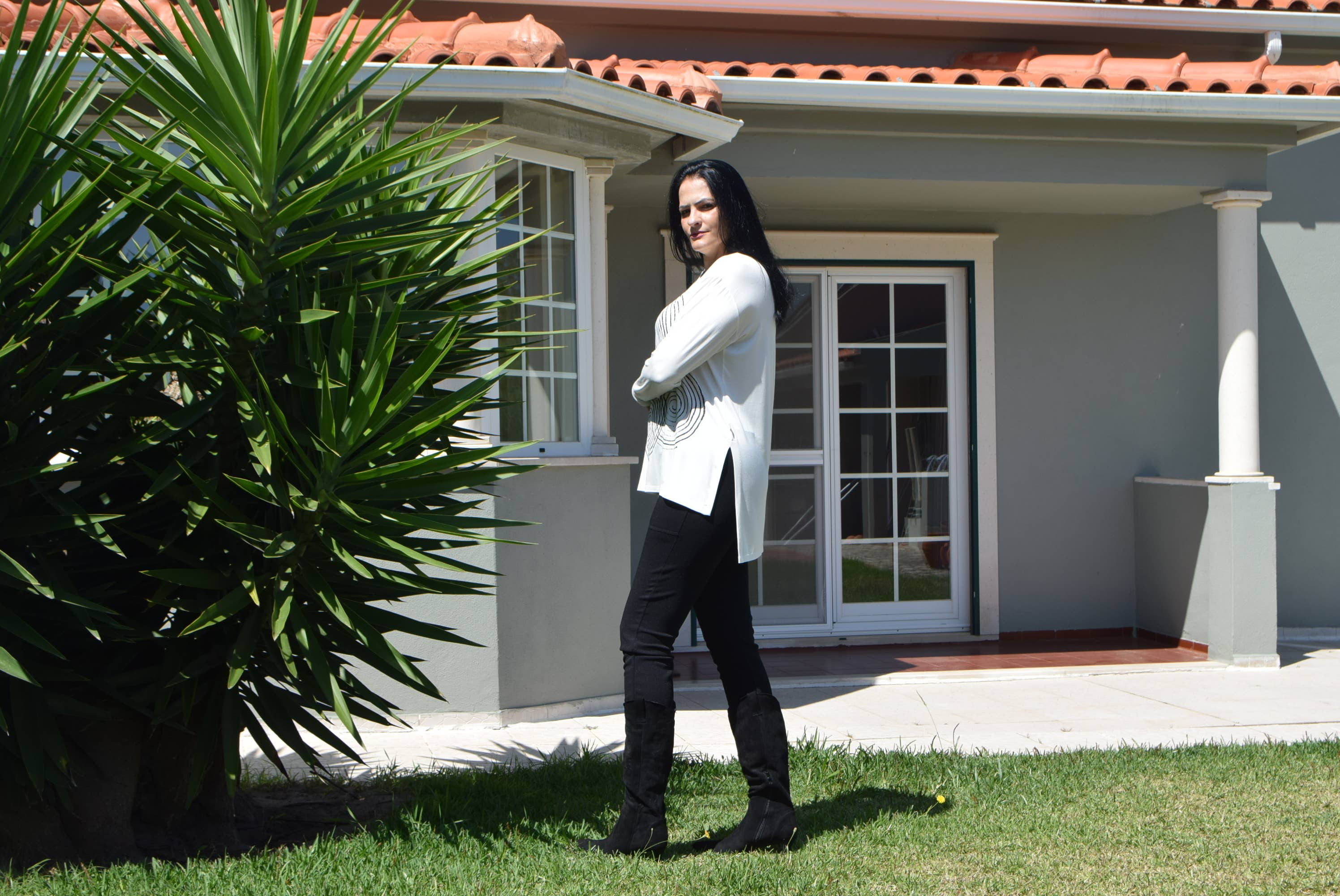 Torster & Ribeiro, Lda - CurvyShion – wholesale Tunika - Dam – Handmålad plusstor långärmad tunika EDVINA – storlekar L till 6XL5