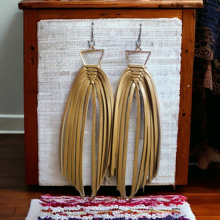 Pearlized Tan Braided Fringe on Triangle Bezel for wholesale by Bushleys Beauties, LLC