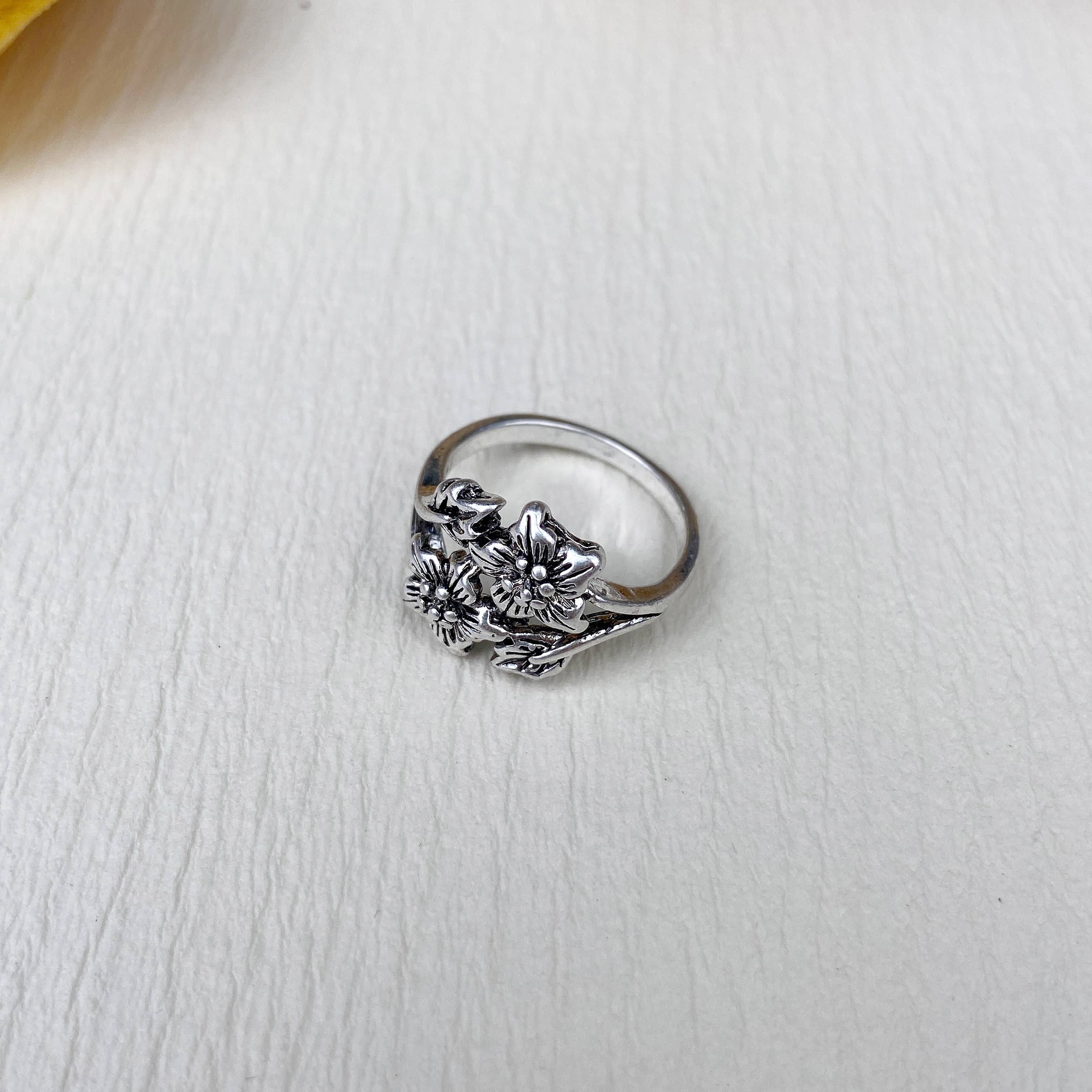 mildstyles – wholesale Cocktail/Statement Ring – Grace Blomma Bladring2