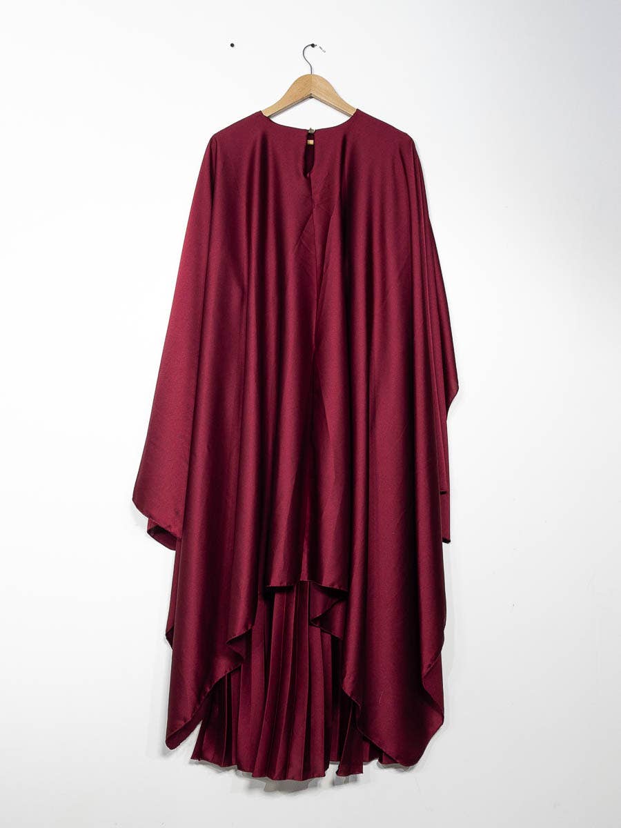 IDEAL OUTFIT - Vente Robe – femme - Abaya fluide plissée avec cape intégrée en satin ref:Y10218
