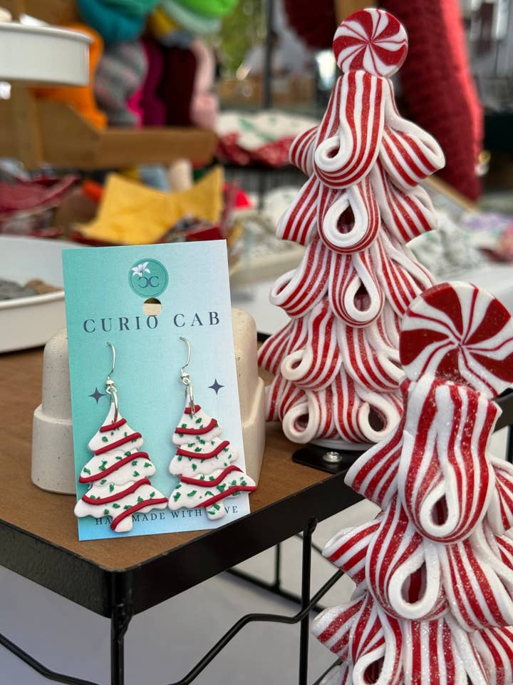 Brincos de Argila Polimérica - Árvores de Bolo de Natal por atacado de Curio Cab