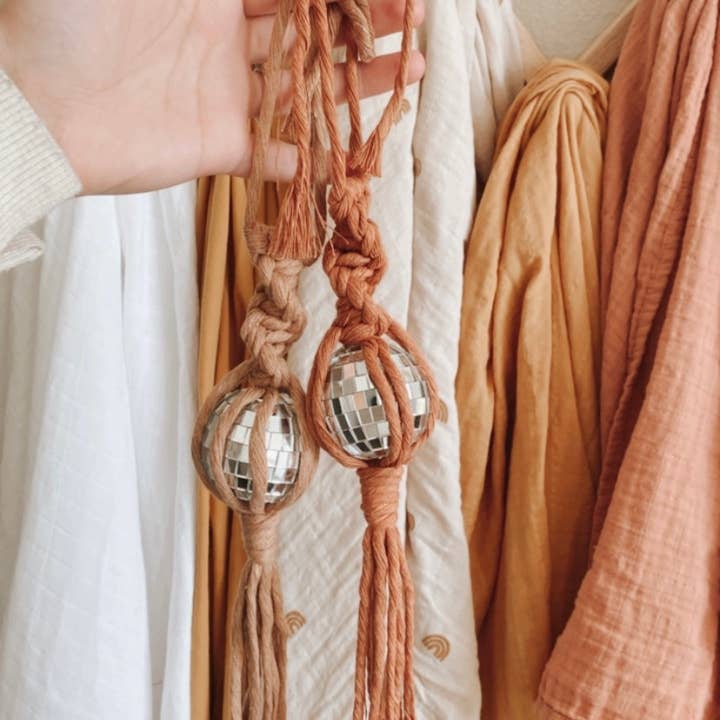 Blossoming Fibers – wholesale Car Decorative Charm - Women’s – Disco Ball Car Charm2