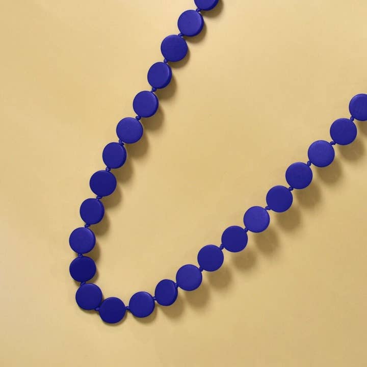 Taylor Hill Scarves & Co - Wholesale Kralen/parelketting - THSJ1274: Marineblauw: Ronde Houten Ketting5