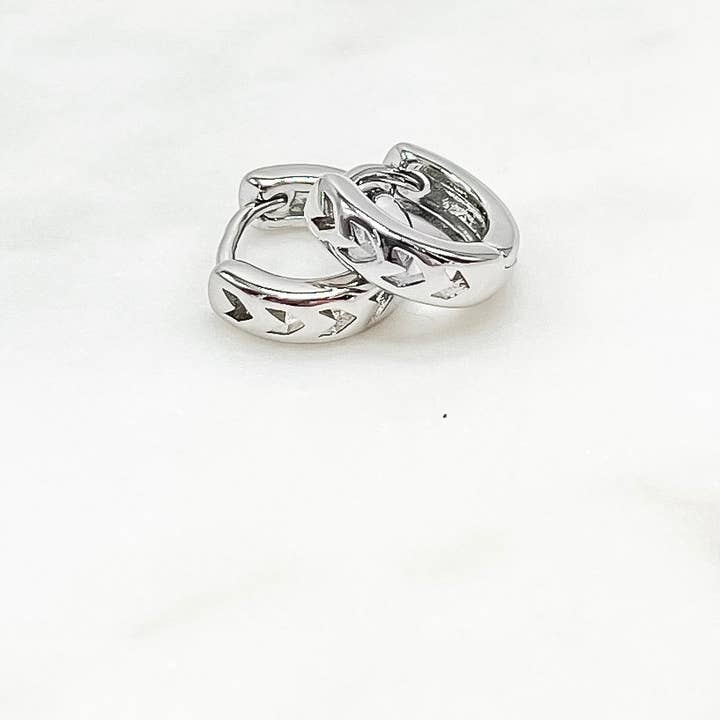 My Girl in LA - Wholesale Huggie Earrings - Kiko Earrings1