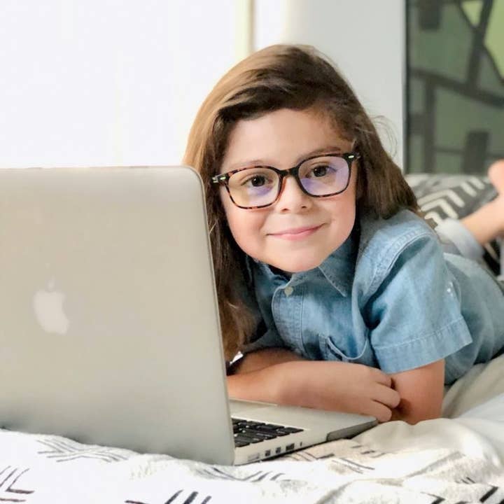 20 Piece Back to School Blue Light Protection Bundle for wholesale by GlamBaby