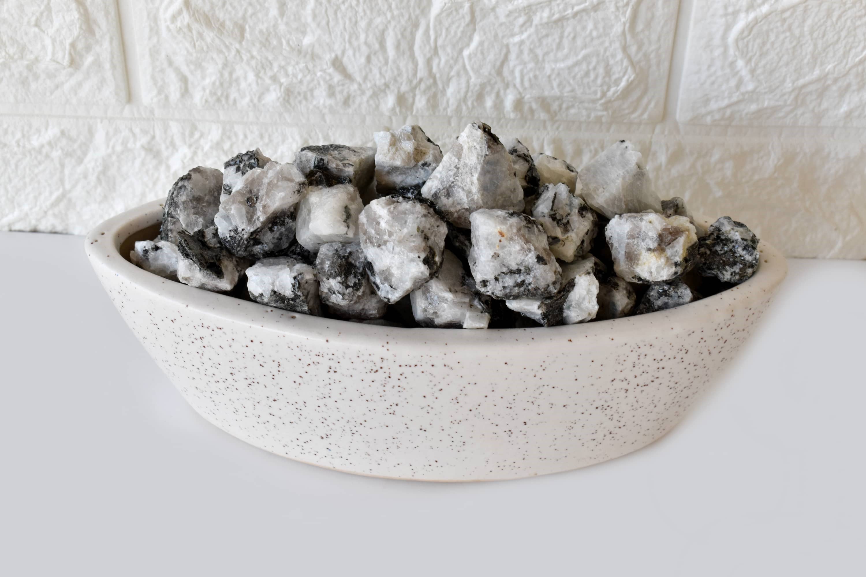 Soothing Crystals - Vente Pierre et cristal de spiritualité - 100g Pierres Brutes | Pierre de Lune Arc-en-Ciel | Cristaux Bruts de Guérison3