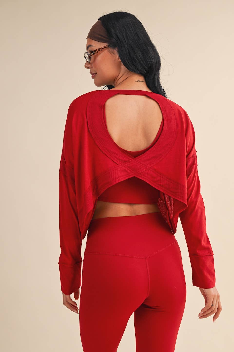 KIMBERLY C - Wholesale Athletic Top - Women's - Cotton Slub Cutout Back Long Sleeve Layering Top24