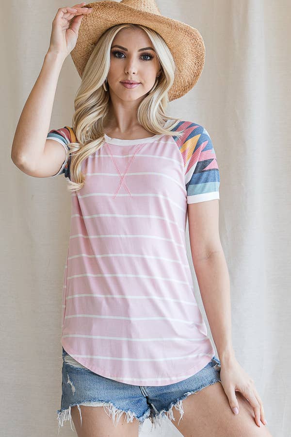 7th Ray – Engroshandel T-shirt – til kvinder – Casual Stribet Aztec Raglan Kortærmet T-shirt T412210