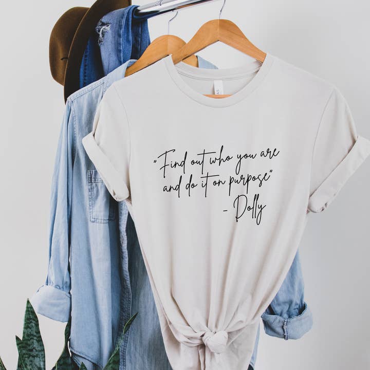 Willow Poppy - Wholesale Screen Printed T-Shirt - Women's - Dolly Quote Graphic Tee0