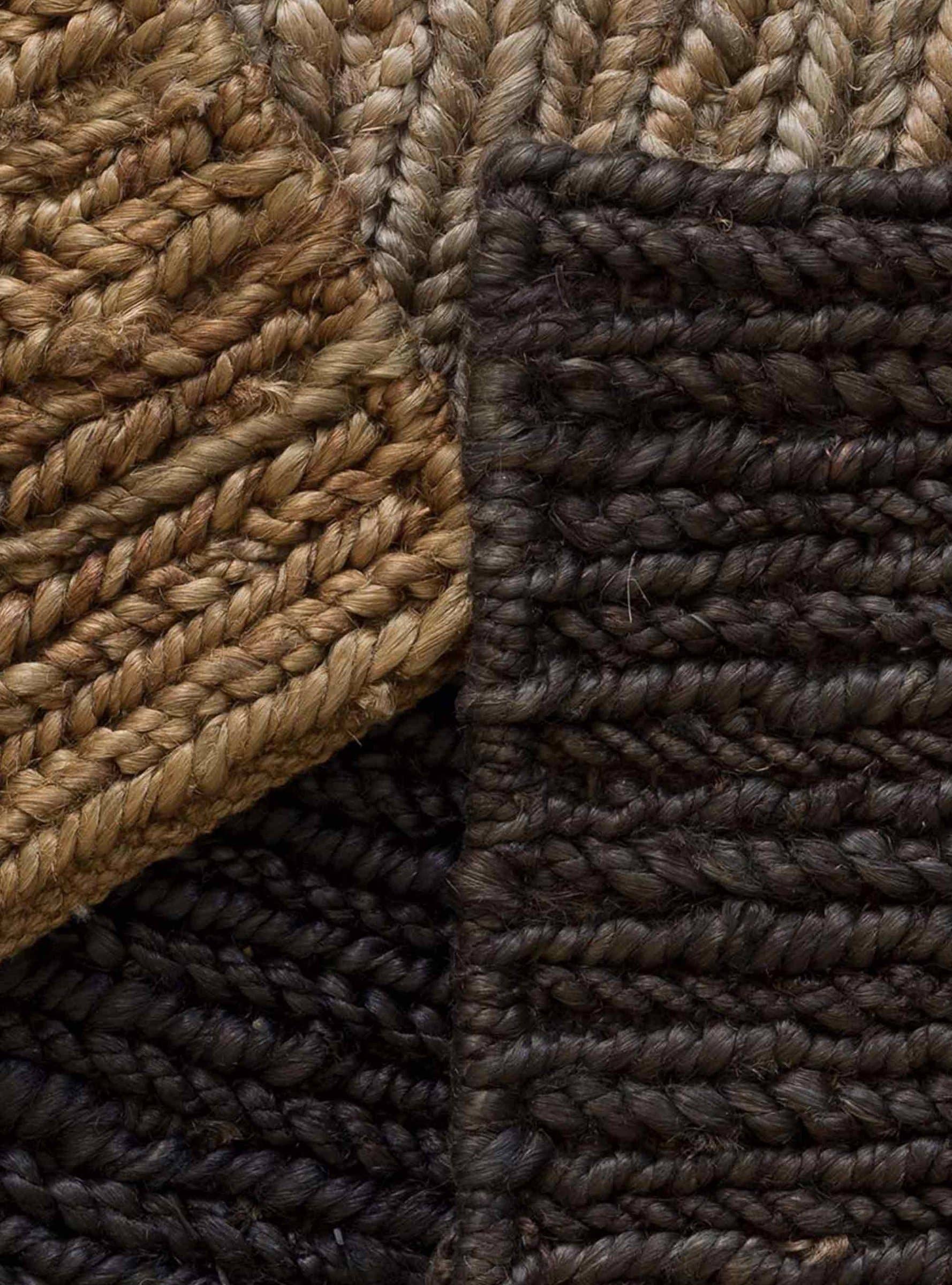 Tell Me More – wholesale Area rug – Sumak hemp rug 80x150cm1