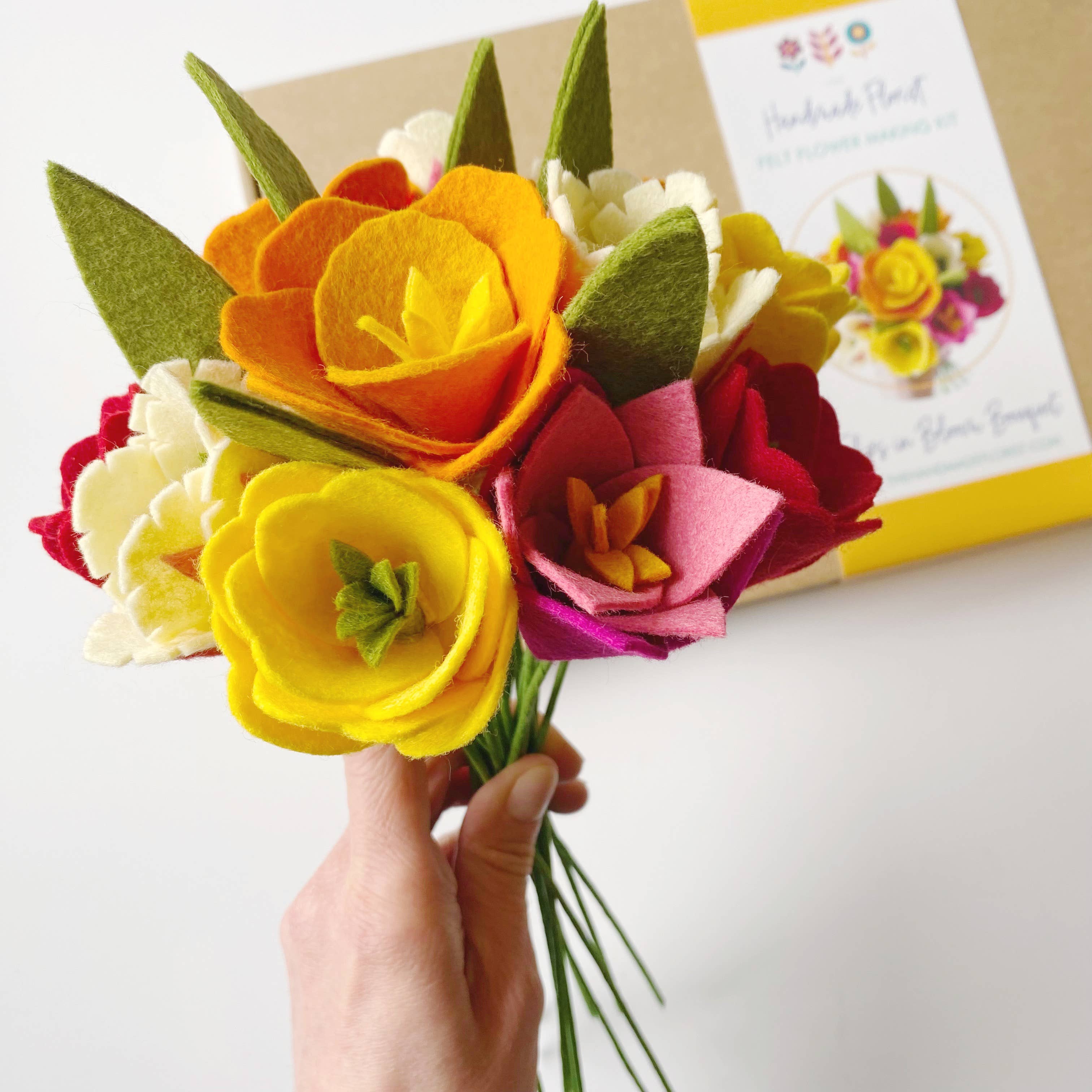 The Handmade Florist – wholesale DIY craft kit – Tulips in Bloom felt flower craft kit3