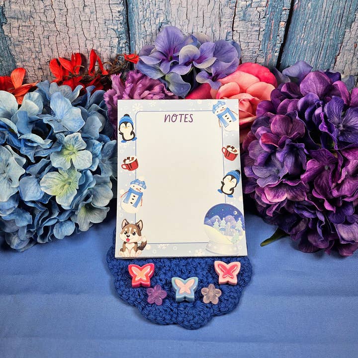 Autumnmist Boutique – wholesale Notepad – Frosty Friends Winter Notepad 4.25" x 5.5"2