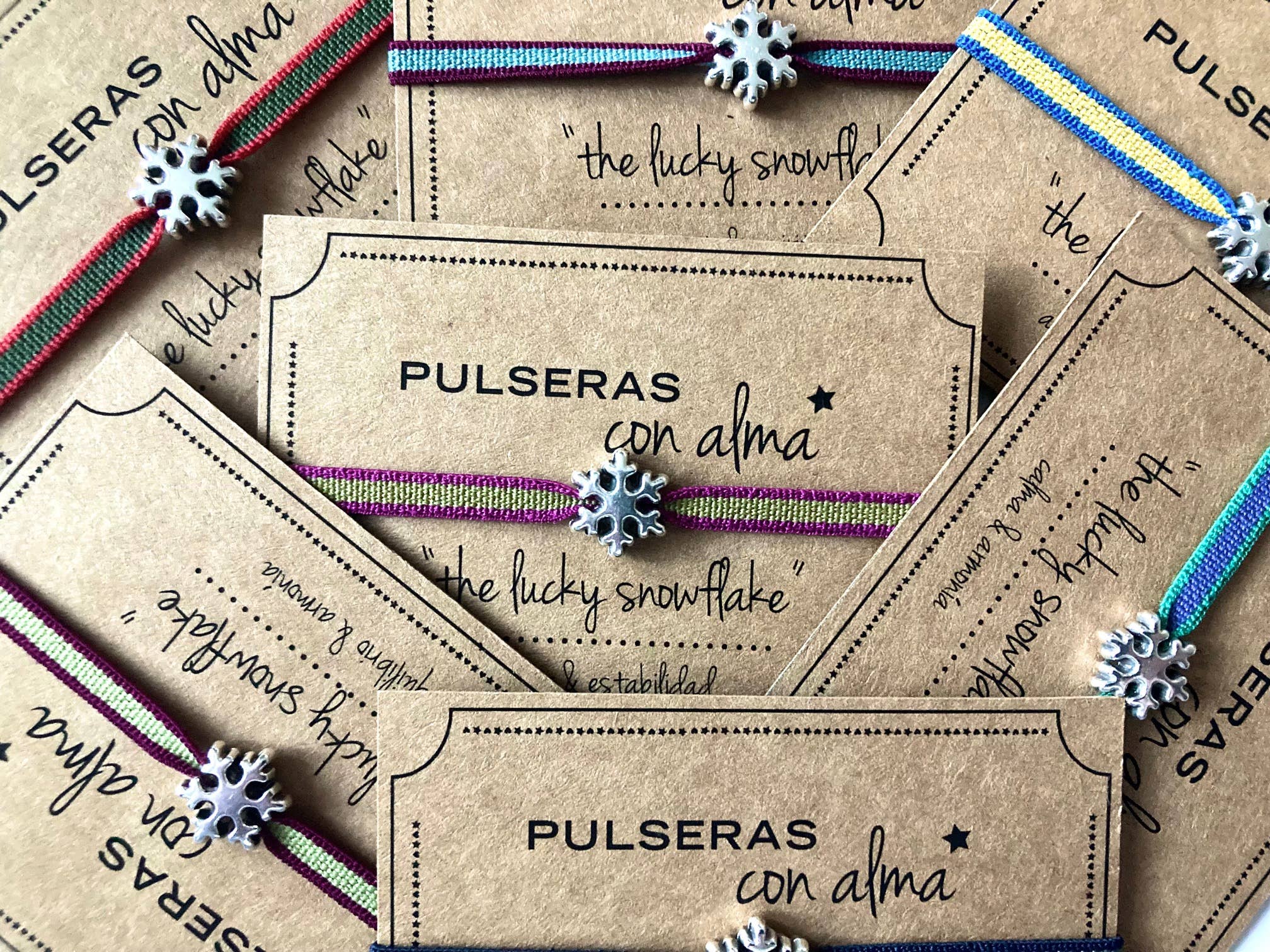 MundoconAlma* - Venta al por mayor Pulsera de cuentas - Pulsera elástica - The lucky snowflake · Calma & Armonía2