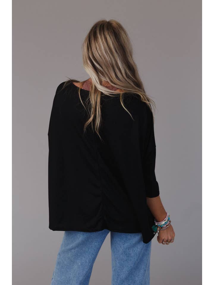 Three Bird Nest - Wholesale Tunic - Women's - Cozy Cool Oversized Tee - Black