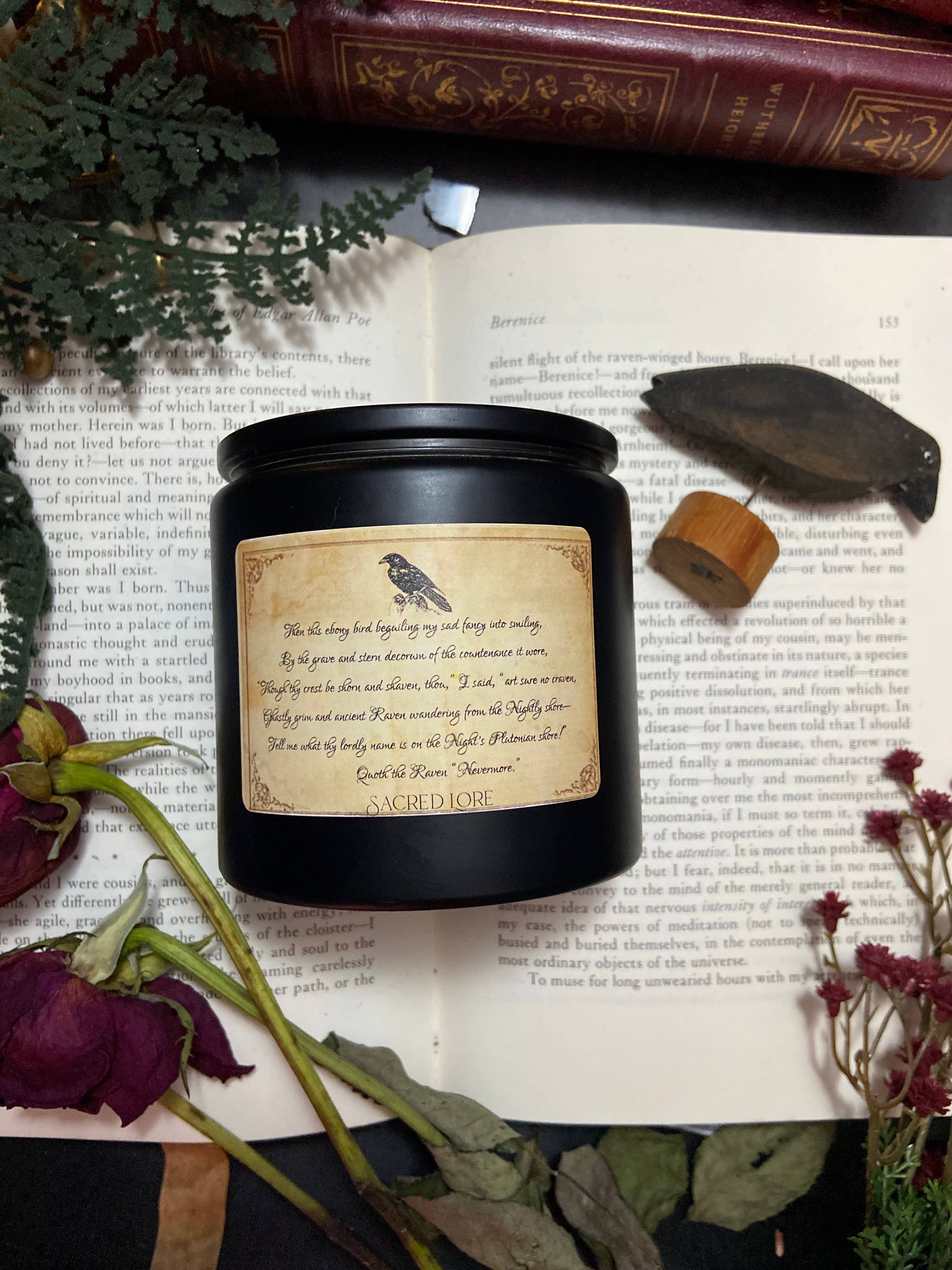 Sacred Lore – wholesale Burkljus – Nevermore ljus, litterärt ljus, Edgar Allen Poe, Bookish3