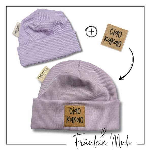 Hoed voor VOLWASSENEN met slogan gemaakt van monochrome geribbelde jersey voor wholesale door Fräulein Muh