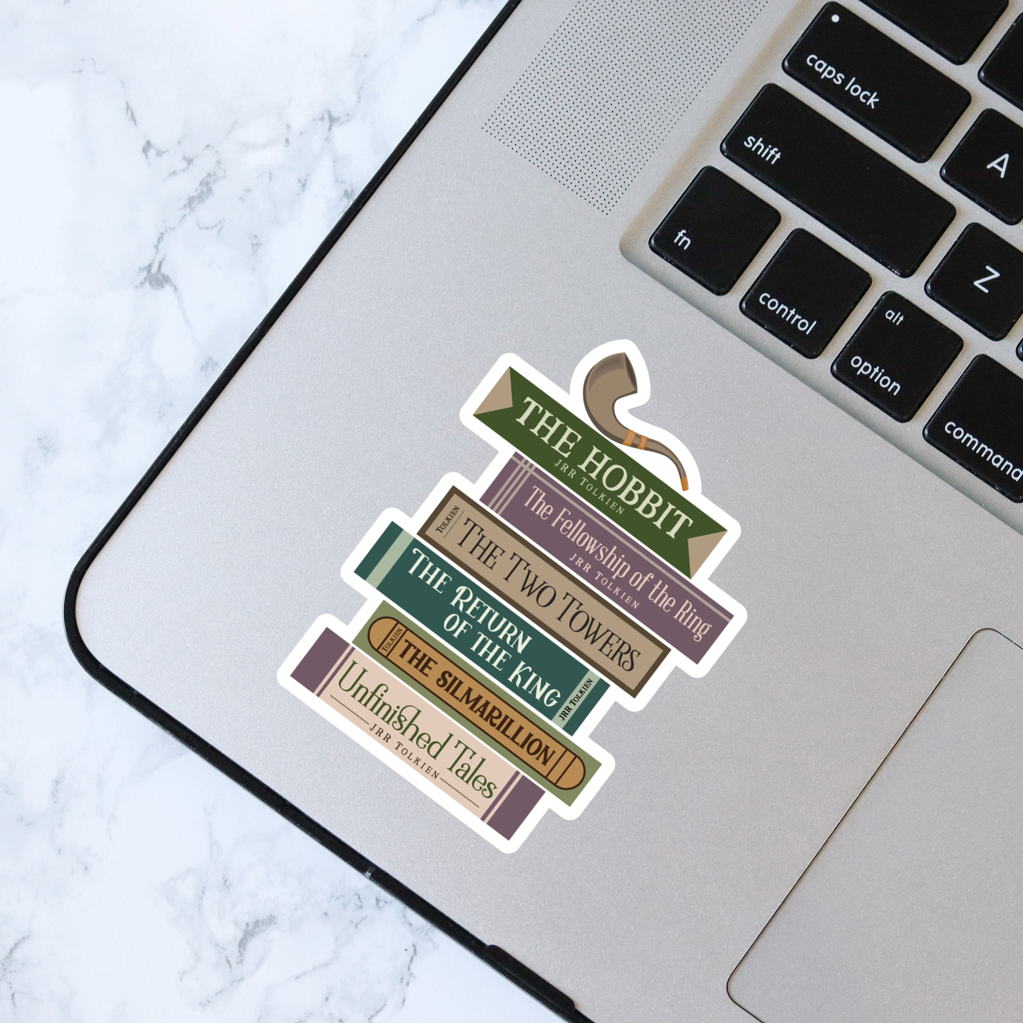 Chapter & Craft Studio - Vente Autocollant - Autocollant de pile de livres Le Seigneur des Anneaux (JRR Tolkien)2
