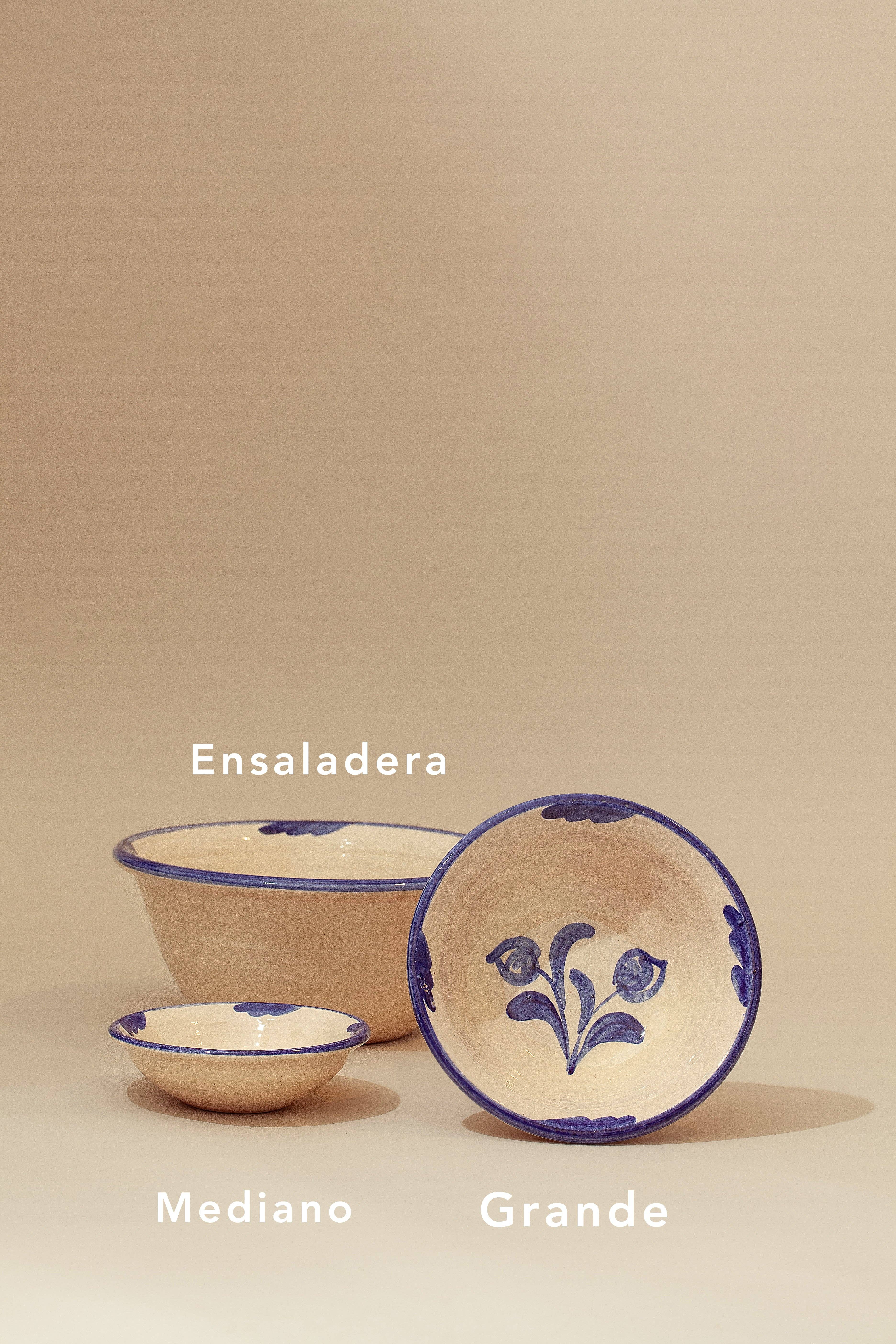 Eturel Madrid - Wholesale Serve Bowl - Set of blue granaíno ceramic bowls5