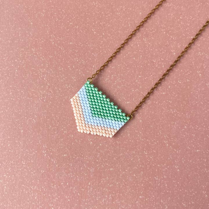 Loela – wholesale Pendant/charm necklace – Chevron Seed Bead Necklace5