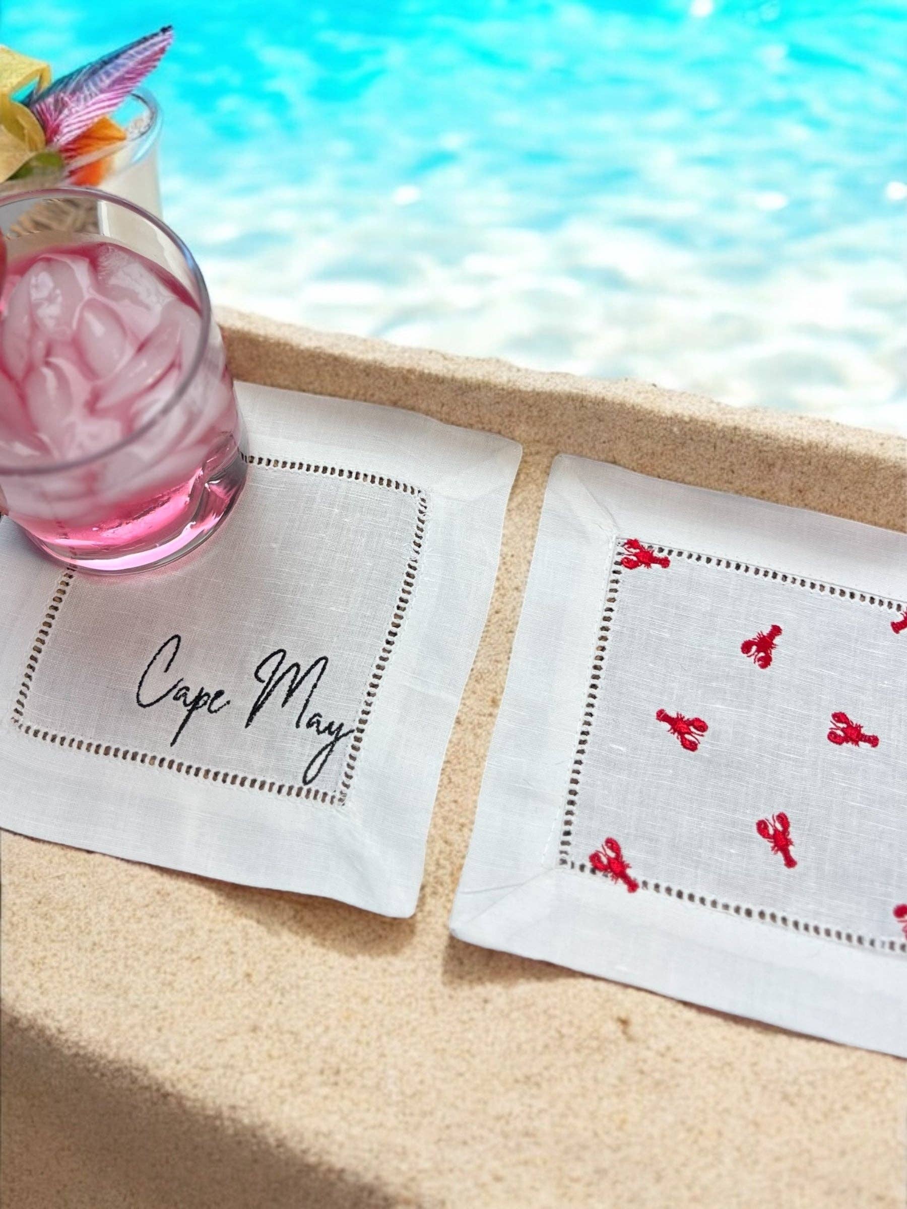 Amanda Rose Thread Co - Wholesale Dinerservet - Geborduurde Cocktailservetten Kreeften1