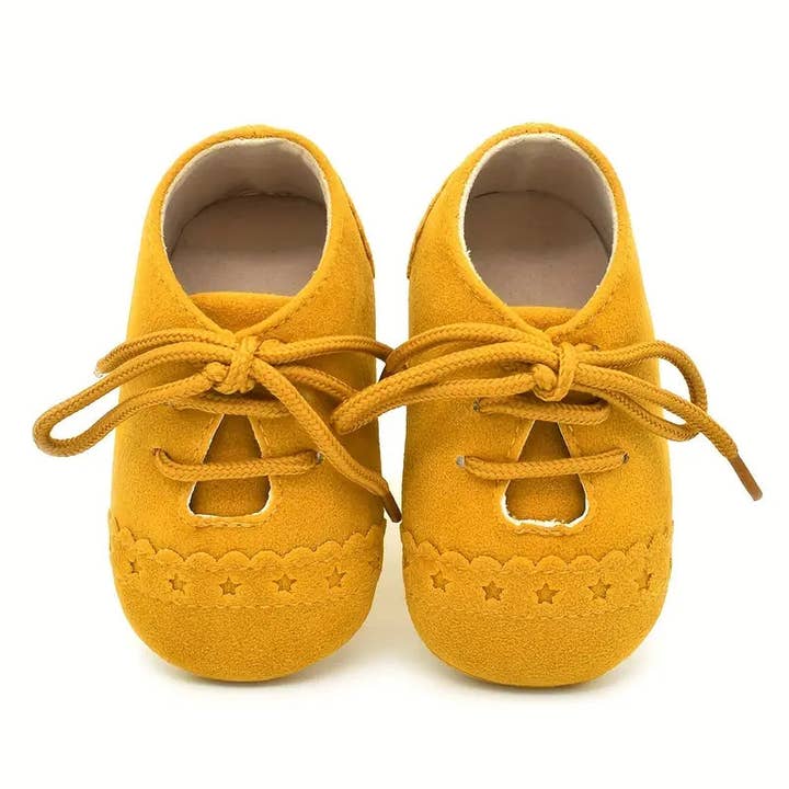 Huis Van Merken - Wholesale Lifestyle Sneakers - Kids - Vintage Star Pattern Toddler Sneakers | Casual Lace-Up Shoes for Boys & Girls1