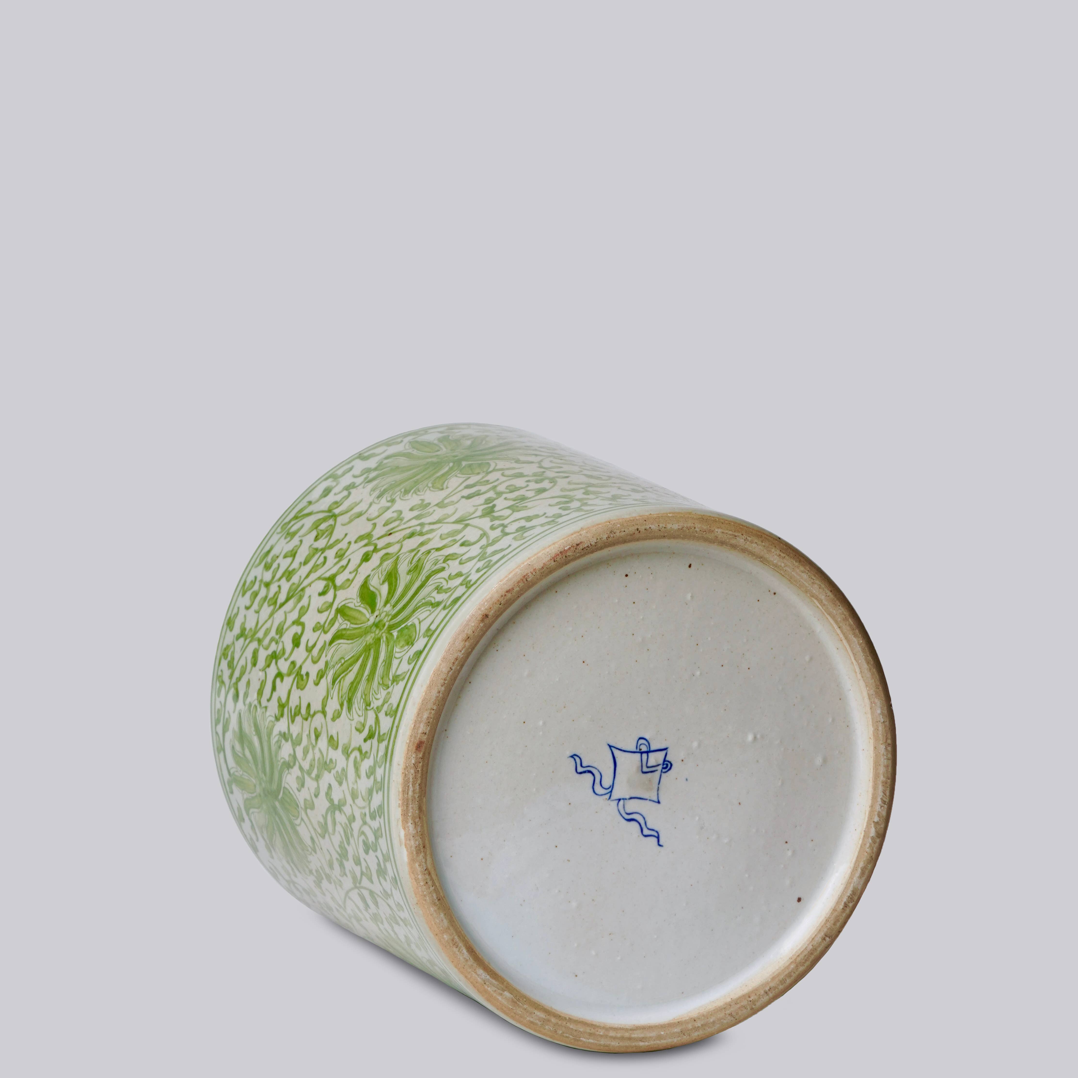 Cobalt Guild - Vente Pot - Cache-pot en porcelaine vert lotus défilant et blanc3