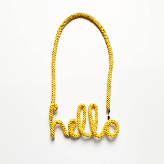 Handmade by Tinni - Wholesale Geweven ketting - The Hello Word Necklace - Handgemaakt door Tinni14