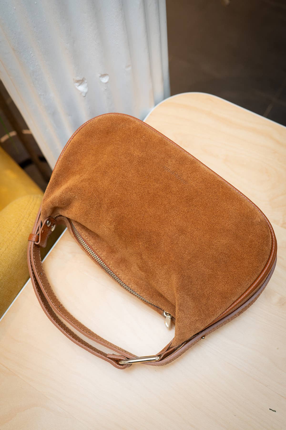 Cherry Paris - Wholesale Top Handle Bag - Women's - AMICIE SUEDE Bag - 415931