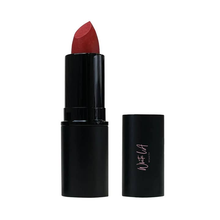 Lipstick - Fire Cracker Red for wholesale by Whitelabeauty