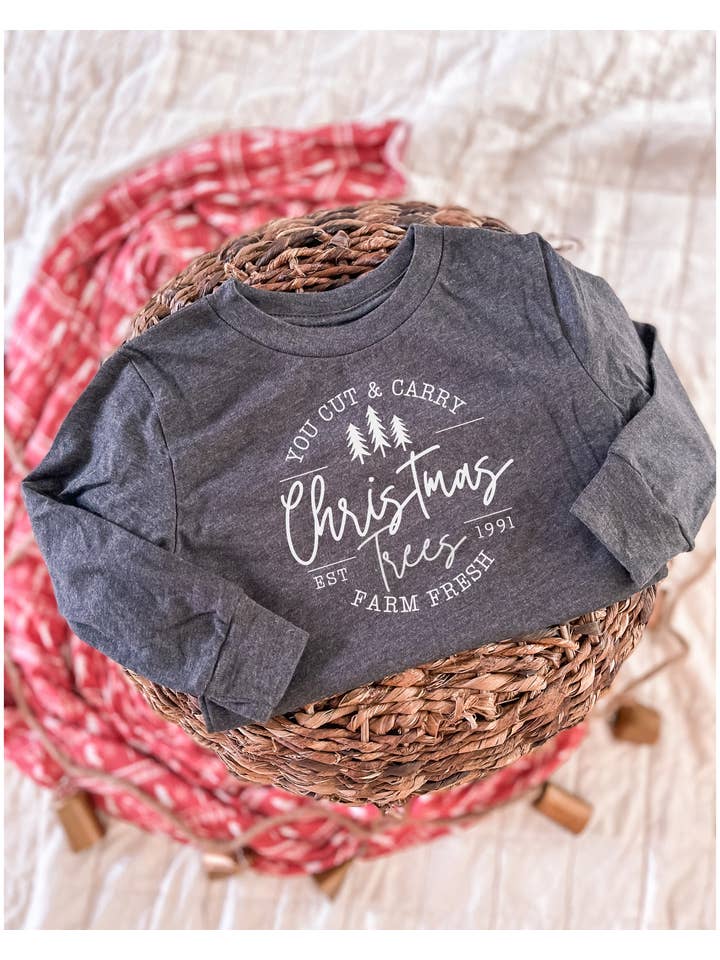 Ginger And Thread - Vente T-shirt sérigraphié – enfant - Chemise Christmas Tree Farm pour tout-petits et bébés1