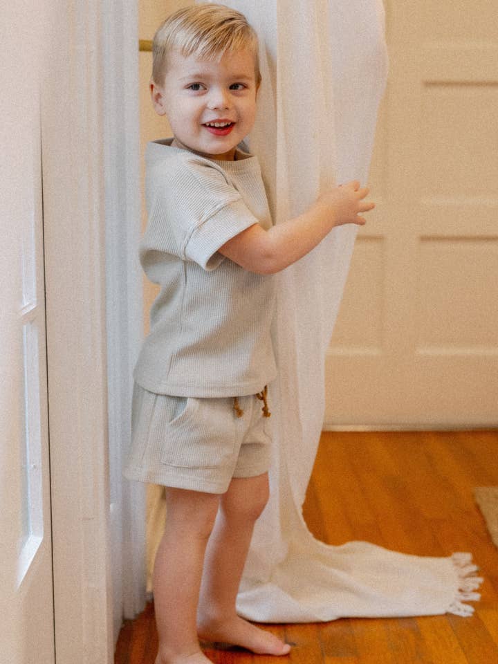 Winnie + Crew - Wholesale Top & Short Set - Kids - Oakley Waffle Set in Light Grey