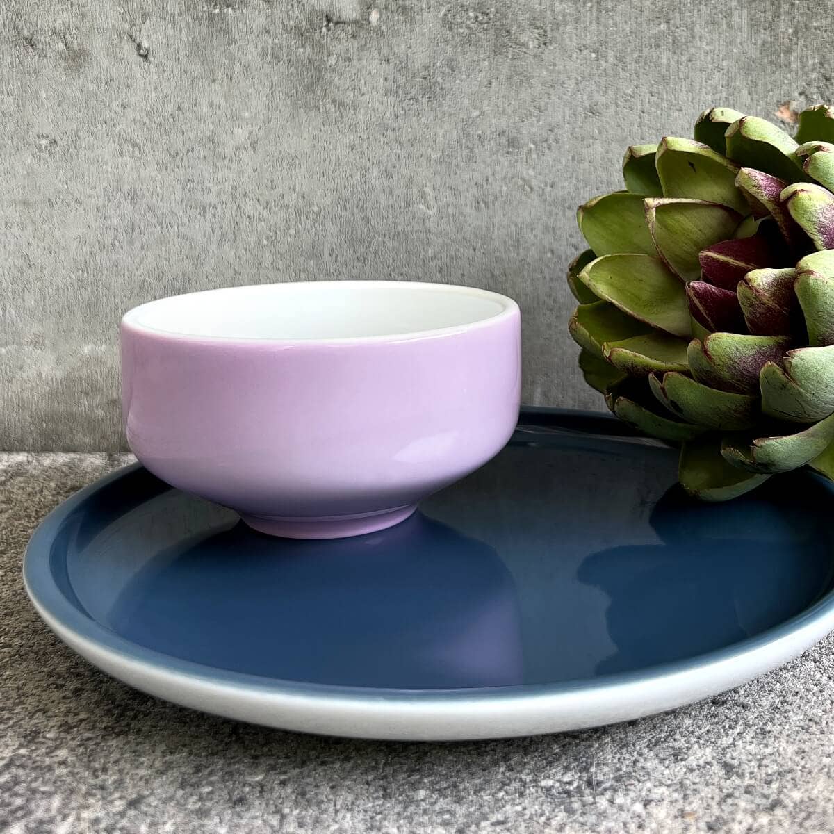 mittelpunkt. – wholesale Decorative plate/dish/bowl – The most beautiful cap. Hand sprayed on the outside1
