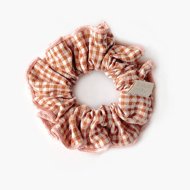 BARNABÉ AIME LE CAFÉ - Wholesale Scrunchie - Women's - Gingham Fabric Hair Scrunchie with Contrasting Overlock2