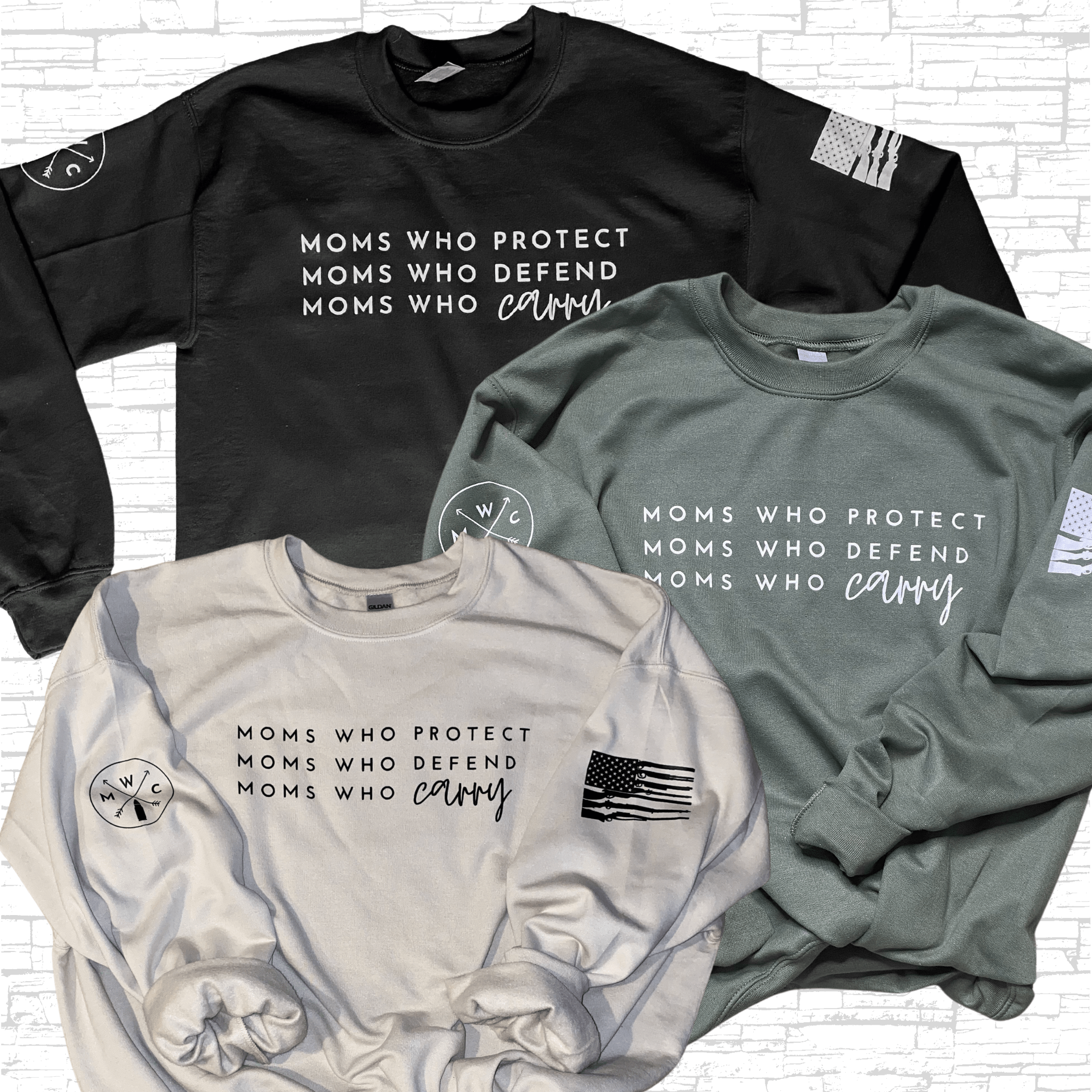 Moms Who Carry – Engroshandel Grafisk Sweatshirt - Dame – „Moms Who“ Fleece Sweatshirt (flere farver)3