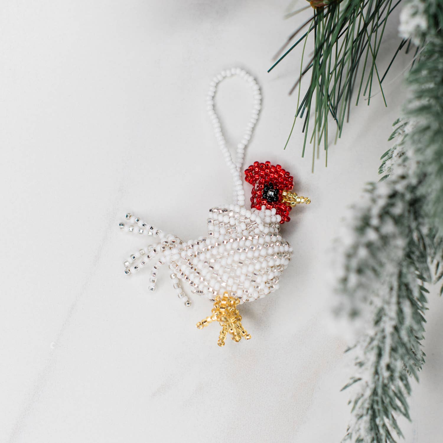 Lucia's Imports – Großhandel Verzierung – Hahn wulstige Verzierung